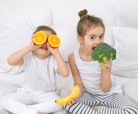 Chutné a zdravé školní svačiny a obědy pro vaše děti: Jak podpořit trávení přirozenou cestou